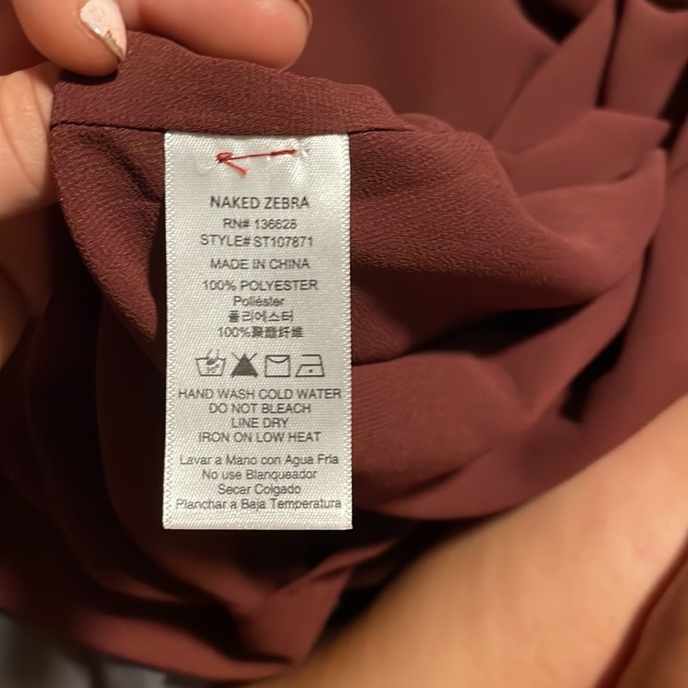 Maroon halter top - Picture 4 of 4